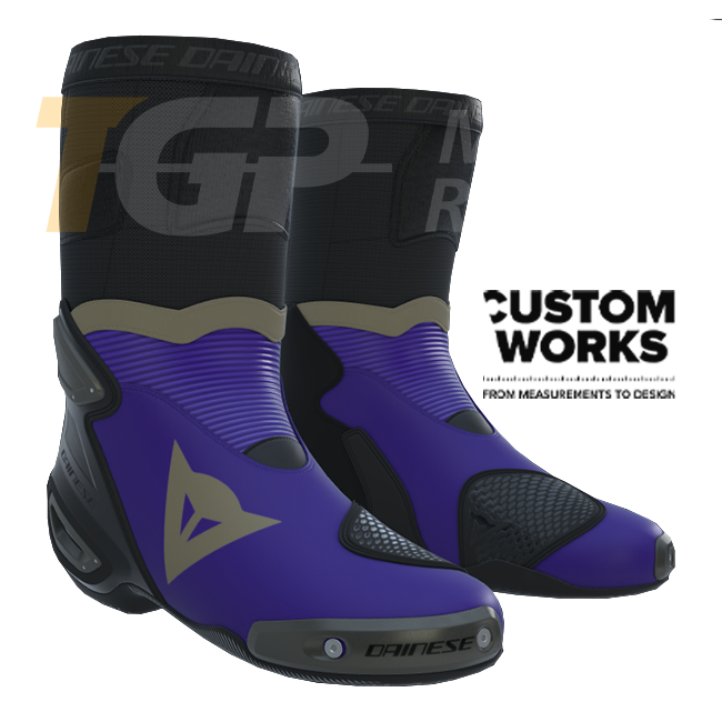 Dainese Axial 2 stivali da motociclista Racing e strada | Uomo | Viola / Magnesio | Custom Works 