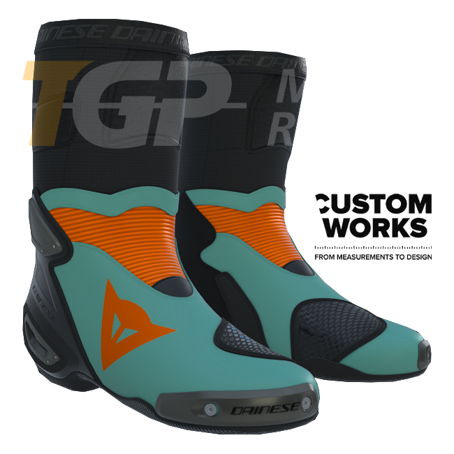 Dainese Axial 2 Stivali Racing e Moto Stradali | Uomo | Fluorot / Nero | Custom Works 