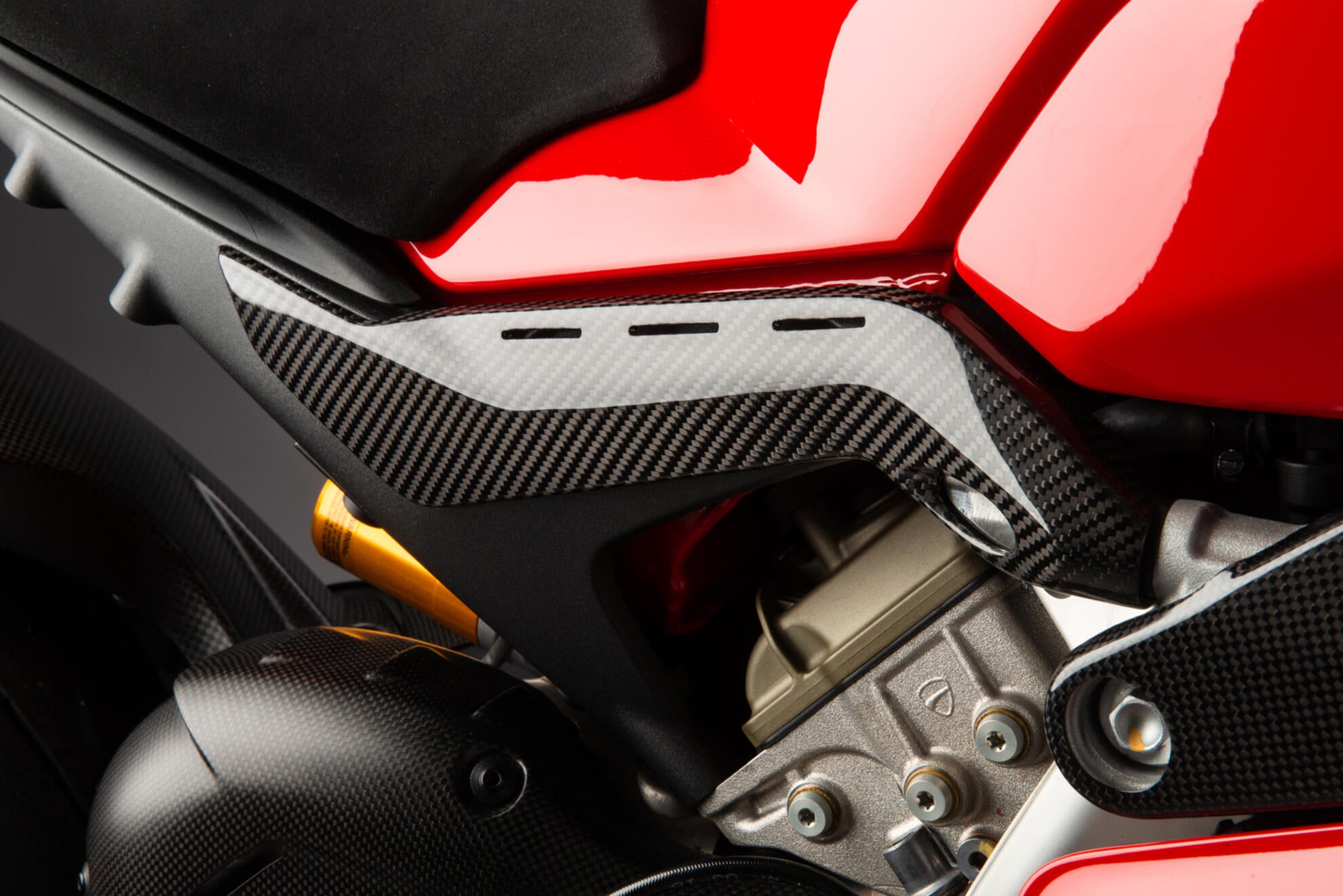 Copertura del telaio posteriore in carbonio LighTech Ducati Panigale V4/S/R (18-24) CARD0880 