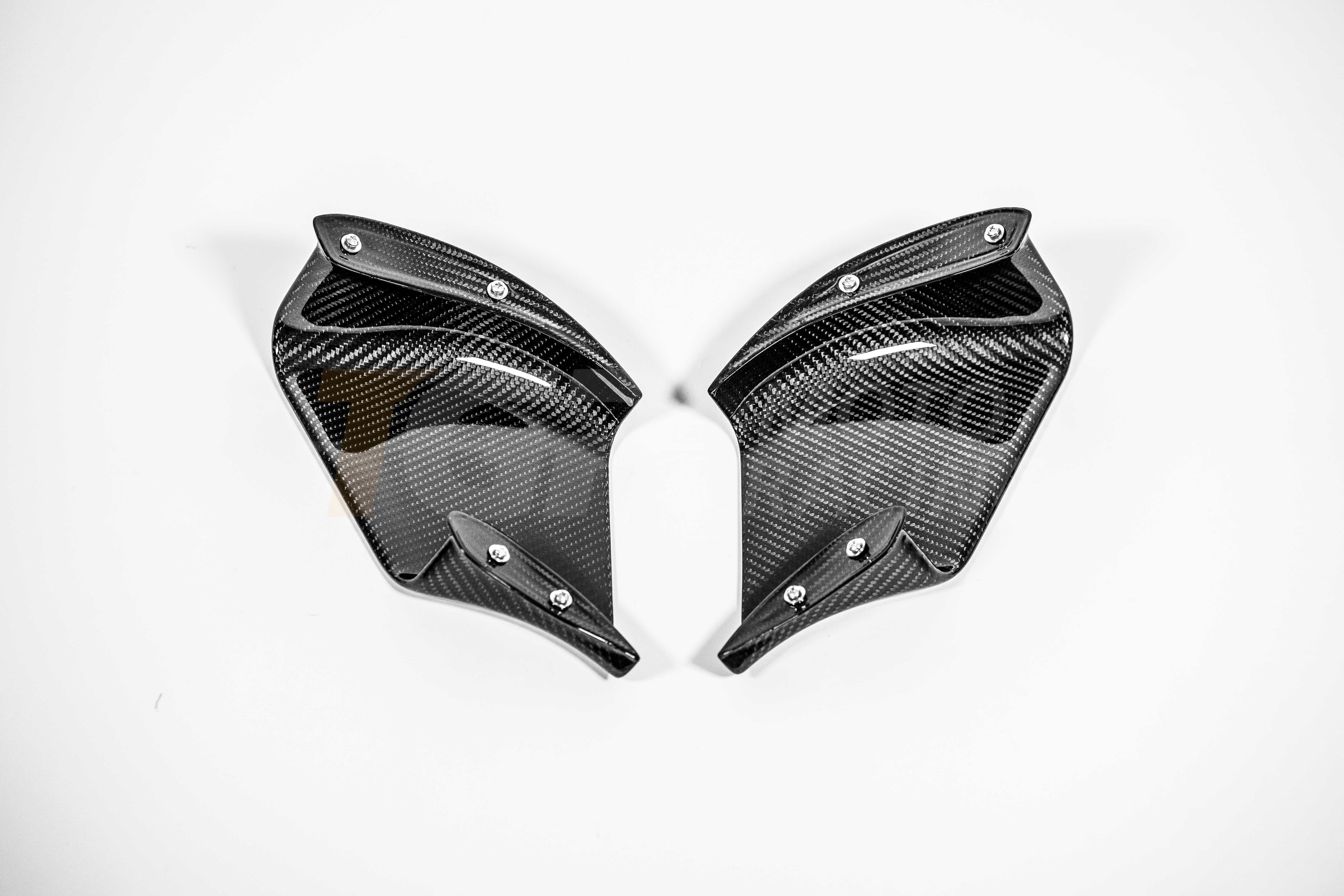 Set Sidepod Angolo da 200 g in Carbonio AP Carbon Line per Ducati Panigale V4/S/R (25-26) 
