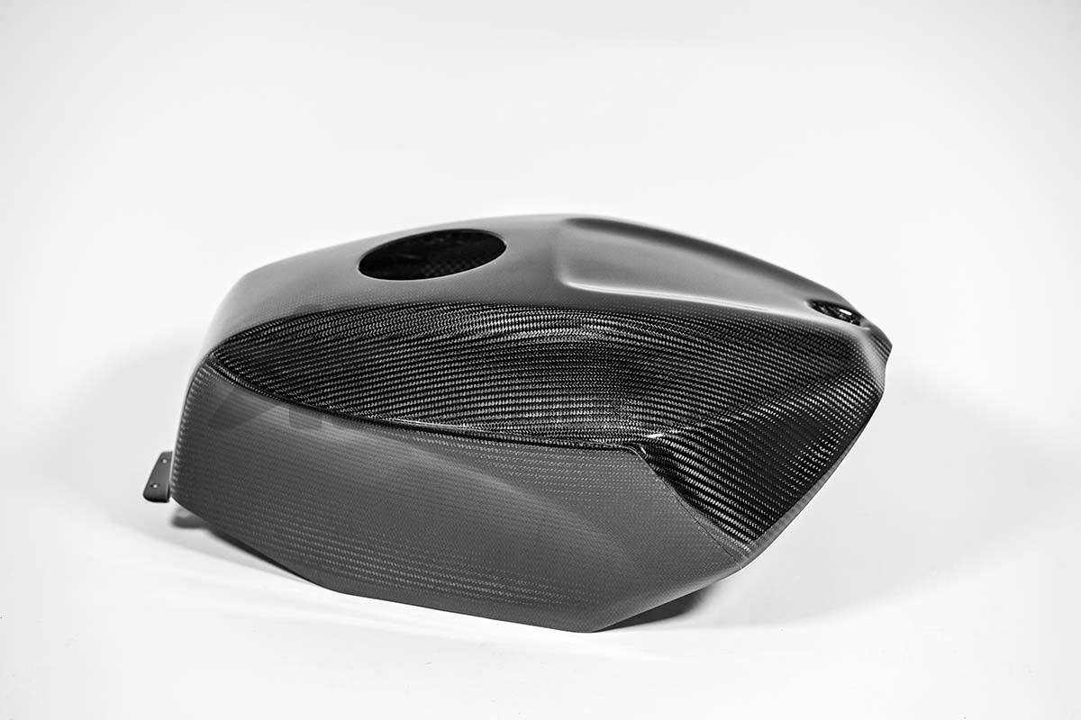 Copertura del serbatoio SBK 200g AP Carbon Line Aprilia RSV4/RR/1100 (21-25)