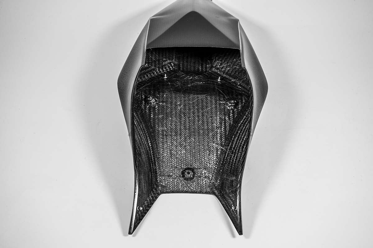 DECK COPERTURA 200G AP CARBON LINE APRIIA RSV4/RR/1100 Factory (21-25)