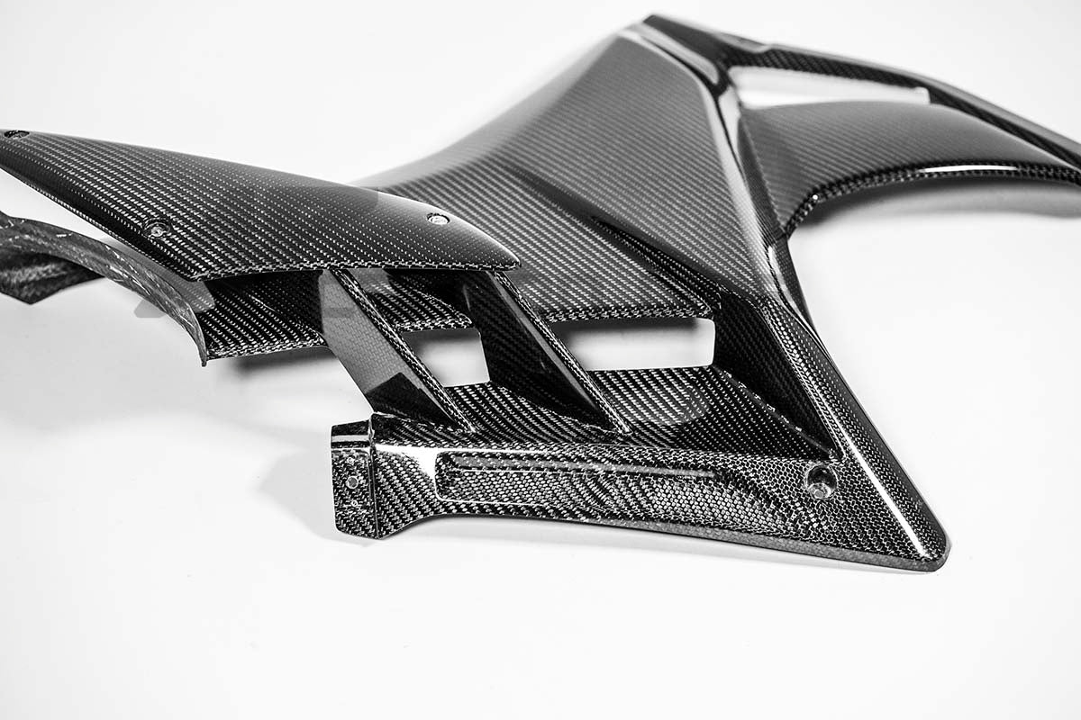 Parte laterale sulla linea di carbonio AP 200 g di destra Aprilia RSV4/RR/1100 (21-25)