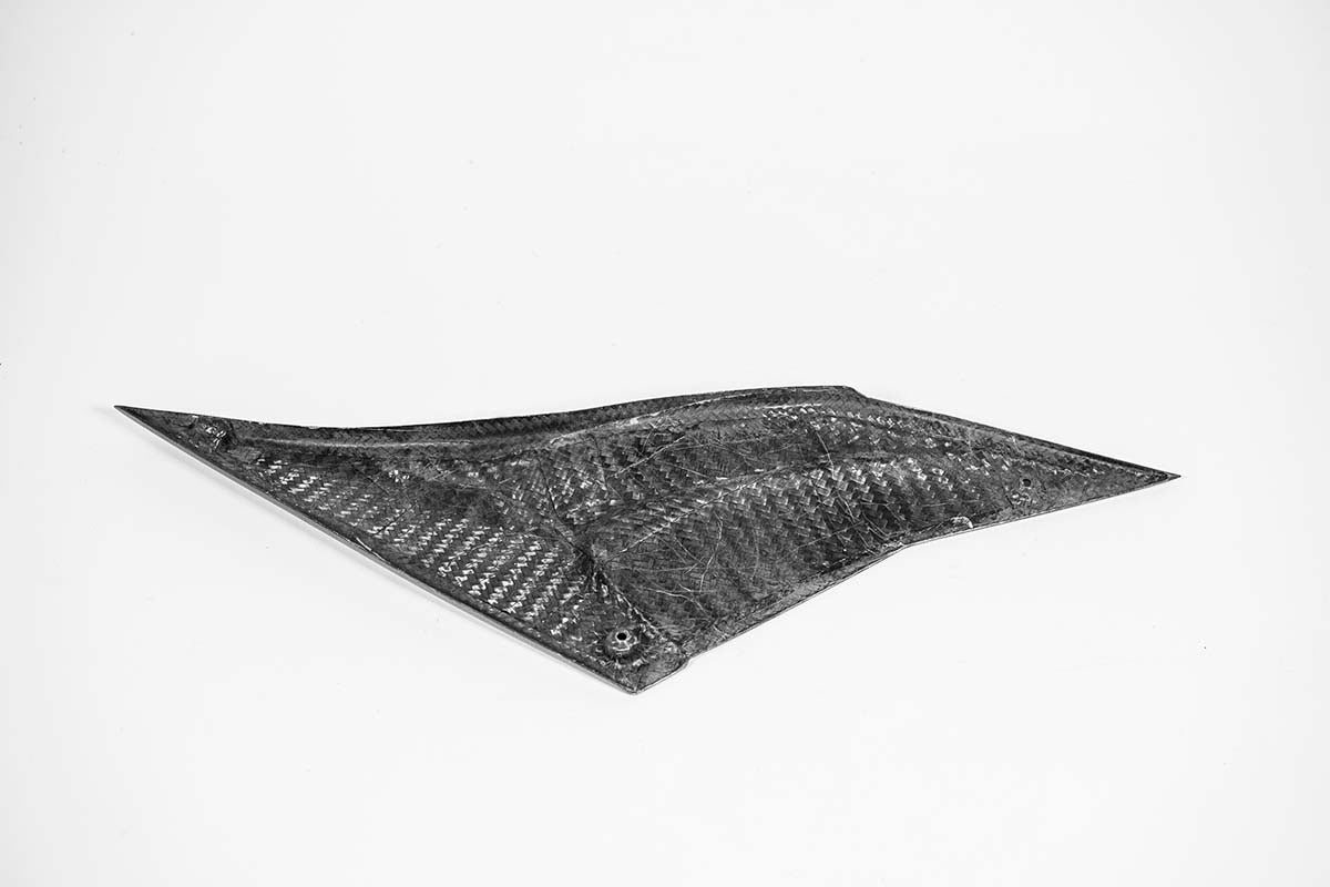 Parte di serbatoio in basso a sinistra 200 g di carbonio AP Aprilia RSV4/RR/1100 Factory (21-25)