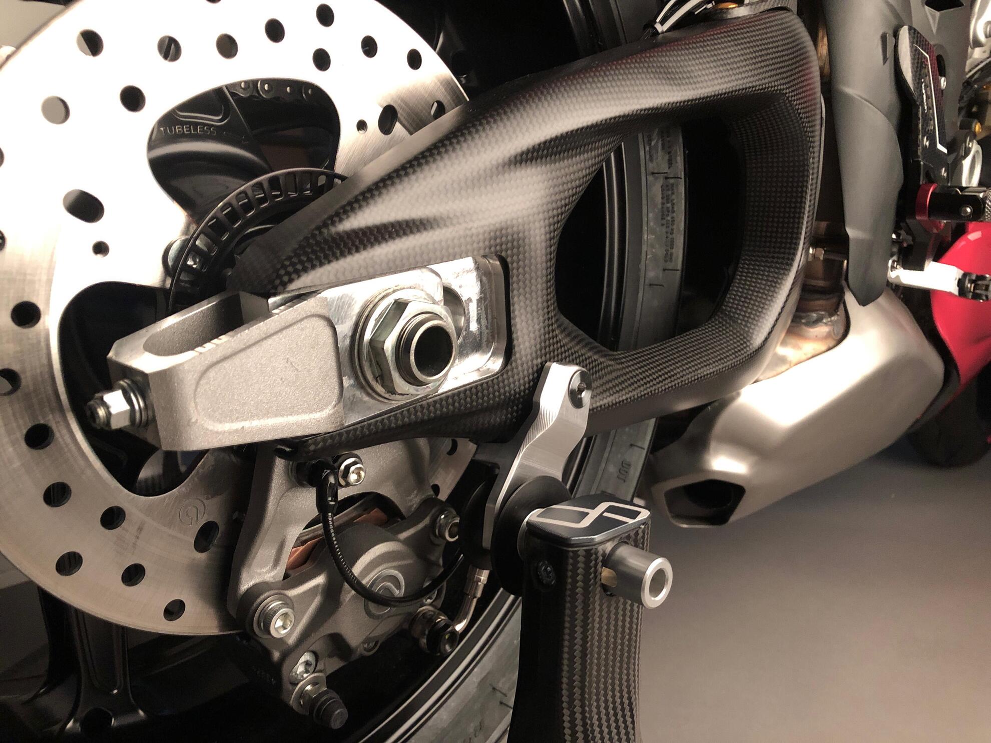 Stit Shots Light -Tech per stand con ruoli per Ducati Panigale V4/S (2025) FTEDU001