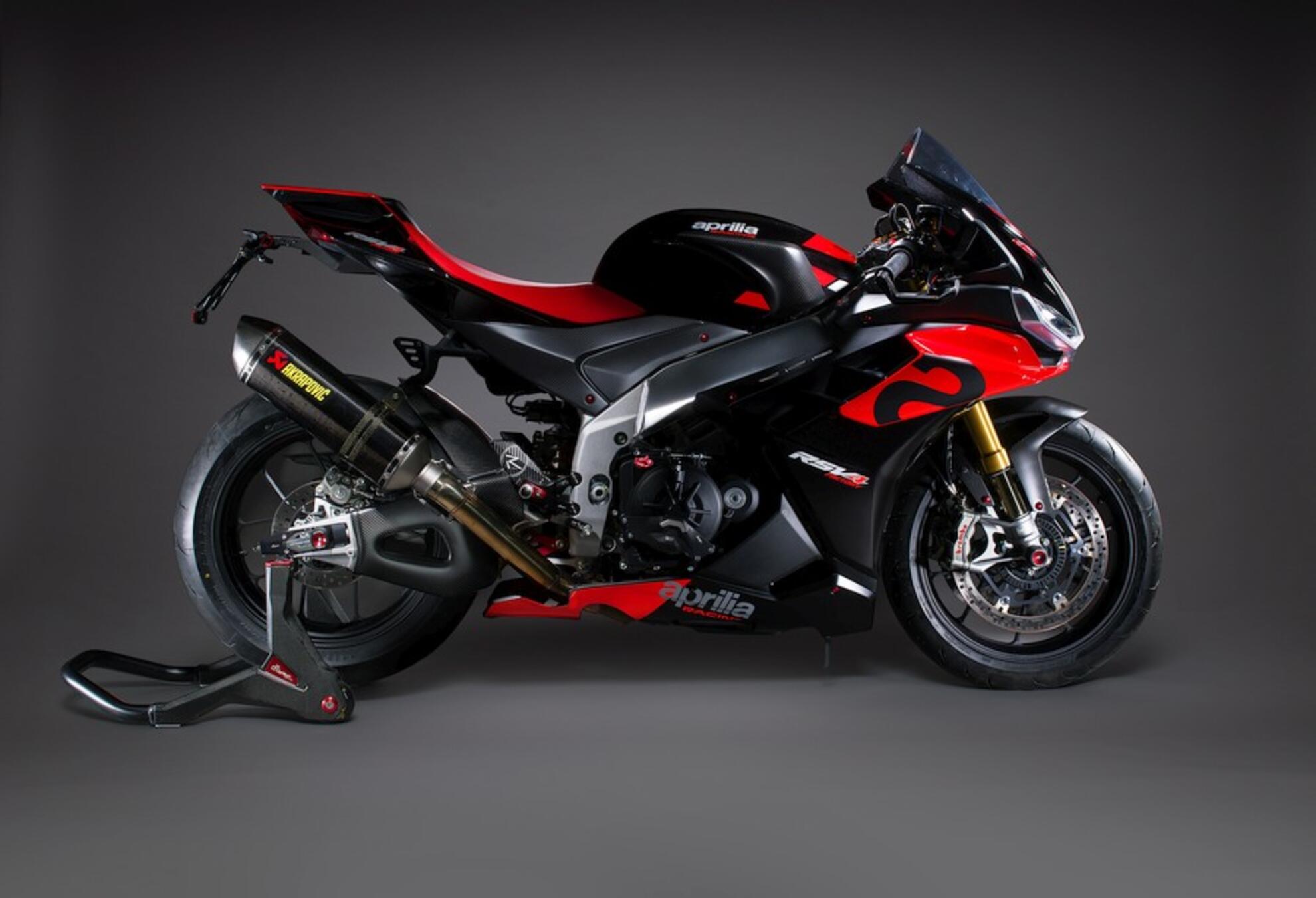 Sistema di poggiapiedi R Lightch Aprilia RSV4/RF/RR/1100 Factory (17-25) FTRAP005R