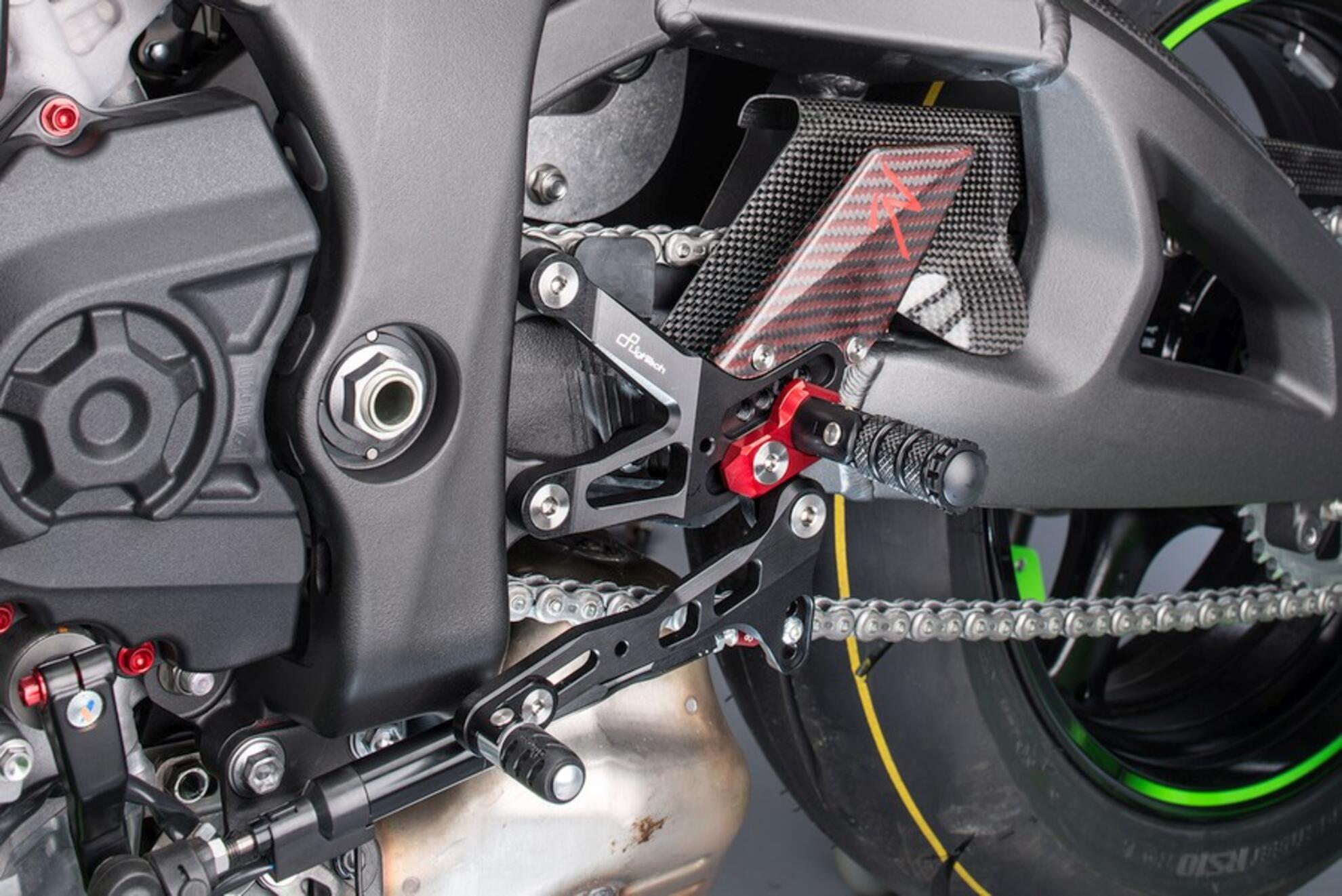 Impianto di freni R LighTech Kawasaki ZX-10 R/RR (16-20) FTRKA006R 