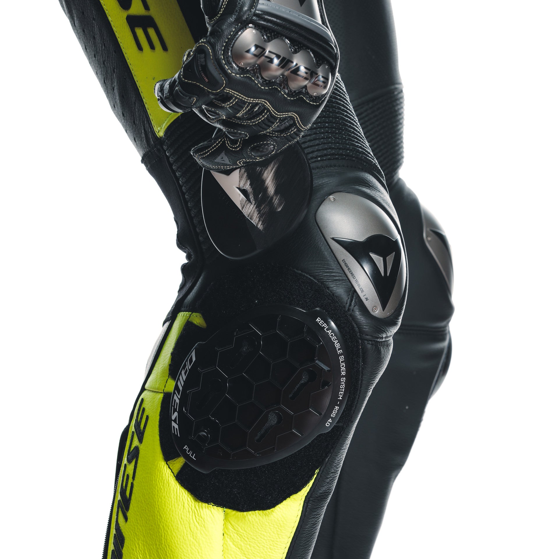 DAINESE MISANO 3 D-AIR® in pelle monopezzo Combinazione per airbag Perforata Airbag Suit | Uomini | Giallo nero/neon