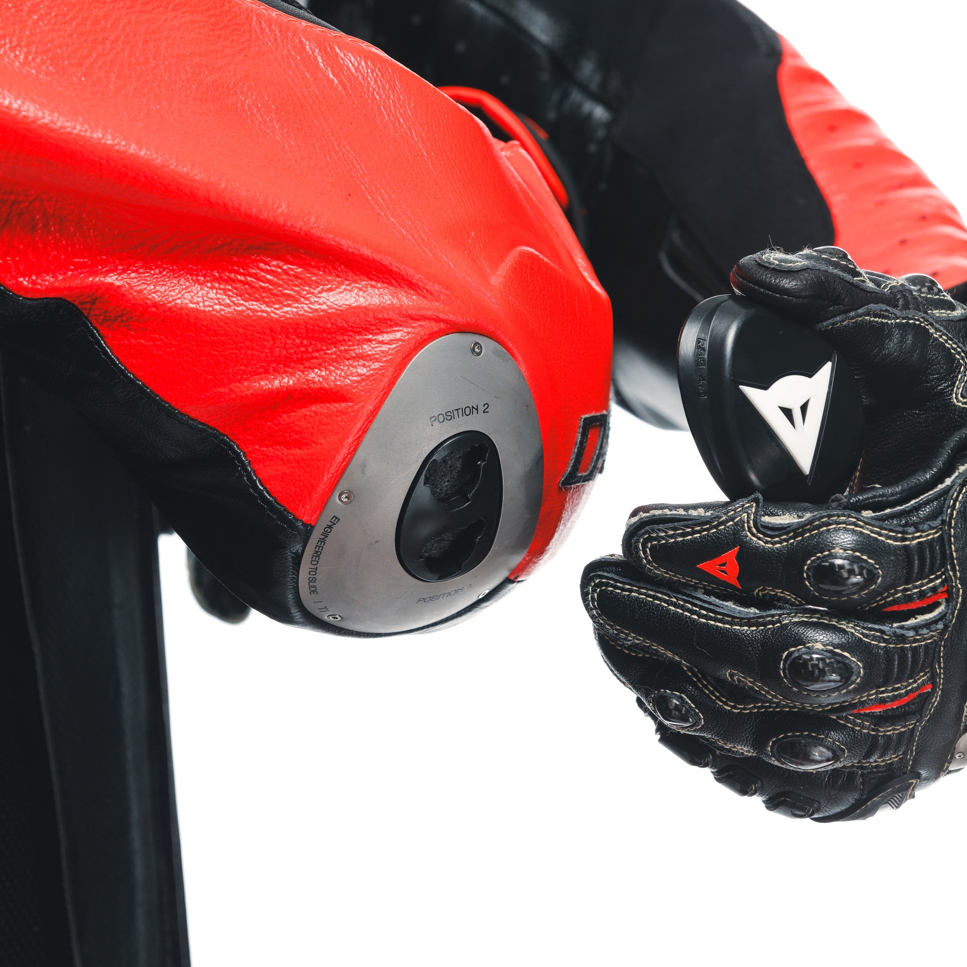 Mugello 3 D-AIR® Dainese Combinazione in pelle monopezzo. Uomini | Nero/rosso