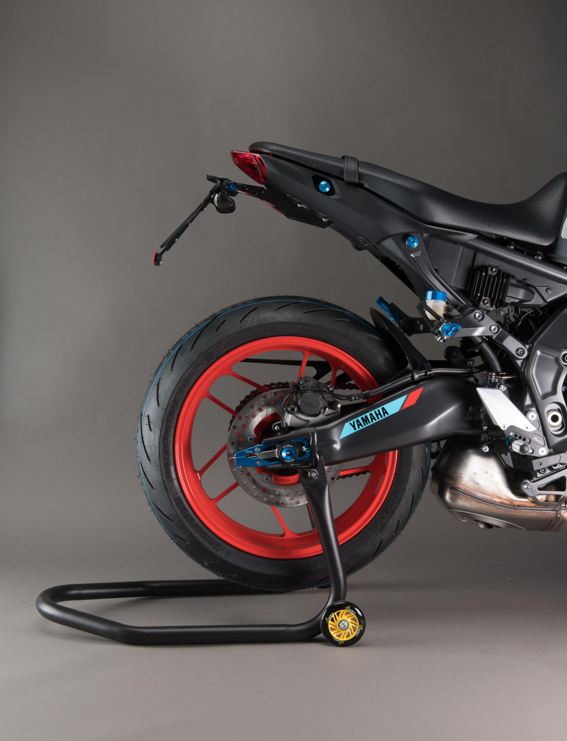 Luce di rastrelliera posteriore in acciaio Lightch con registrazioni fork RSF036