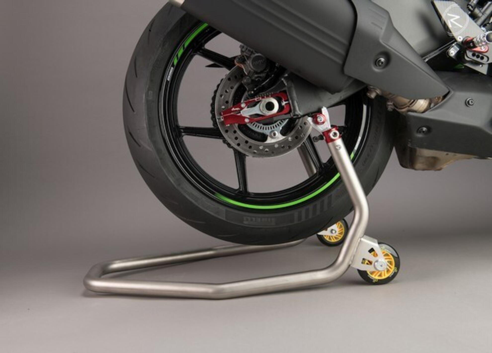 Ruota posteriore in acciaio inossidabile LightEching Ducati Panigale V4/S (2025) con registrazioni della forcella RSS005F
