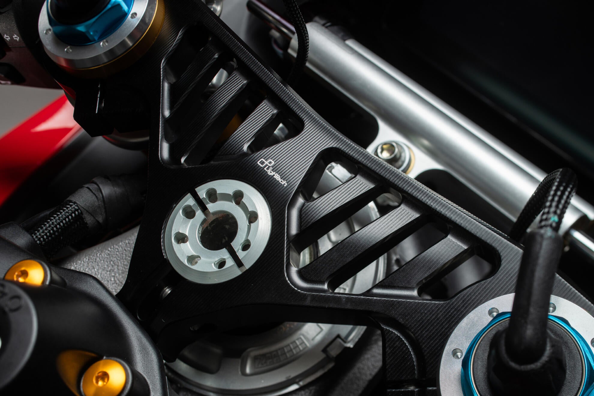 Gabel Bridge (in alto) Lightch Ducati Panigale V4/S (2025) TCADU002NER