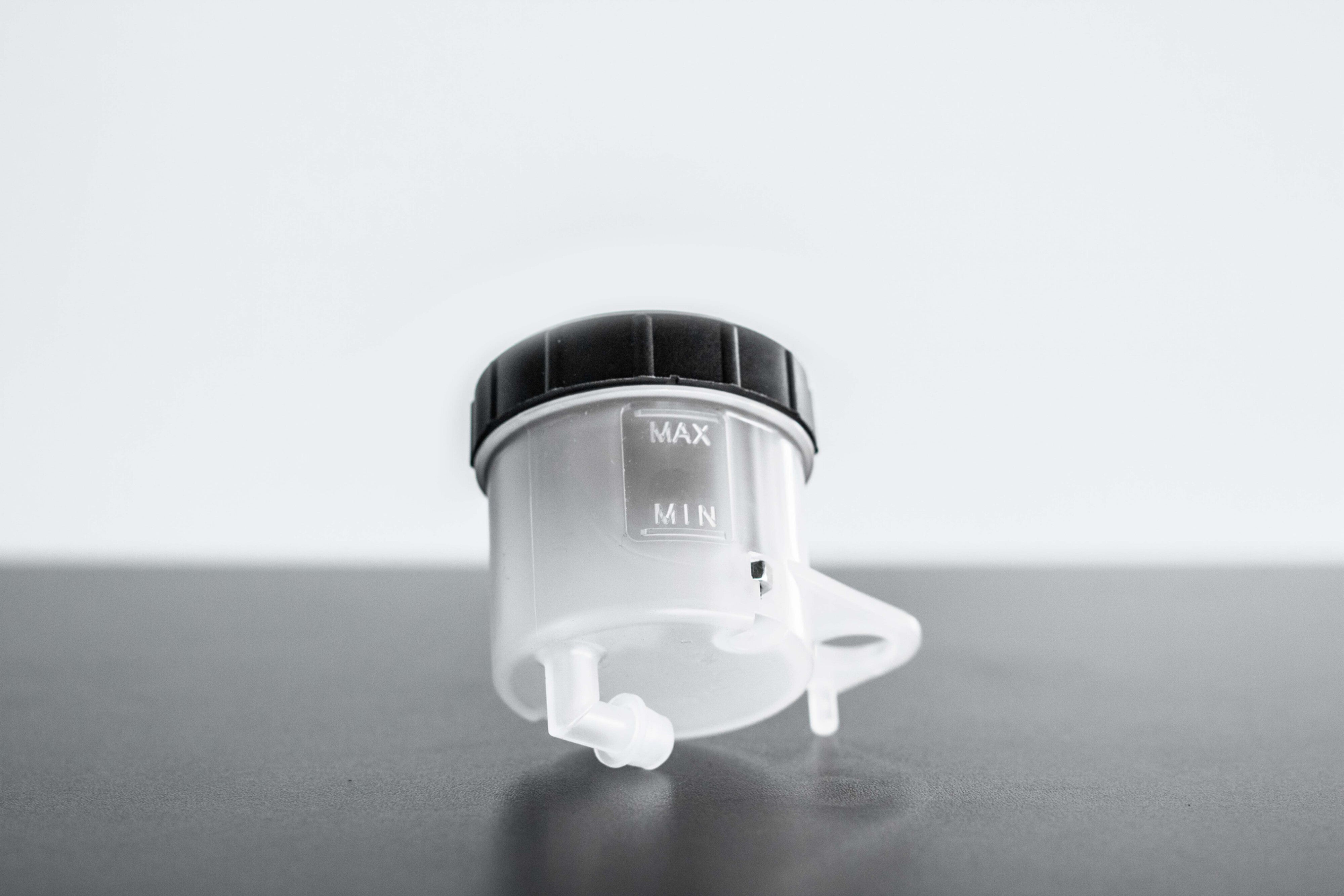 Serbatoio di compensazione da 45 ml per il freno o la frizione di Brembo 10444660 