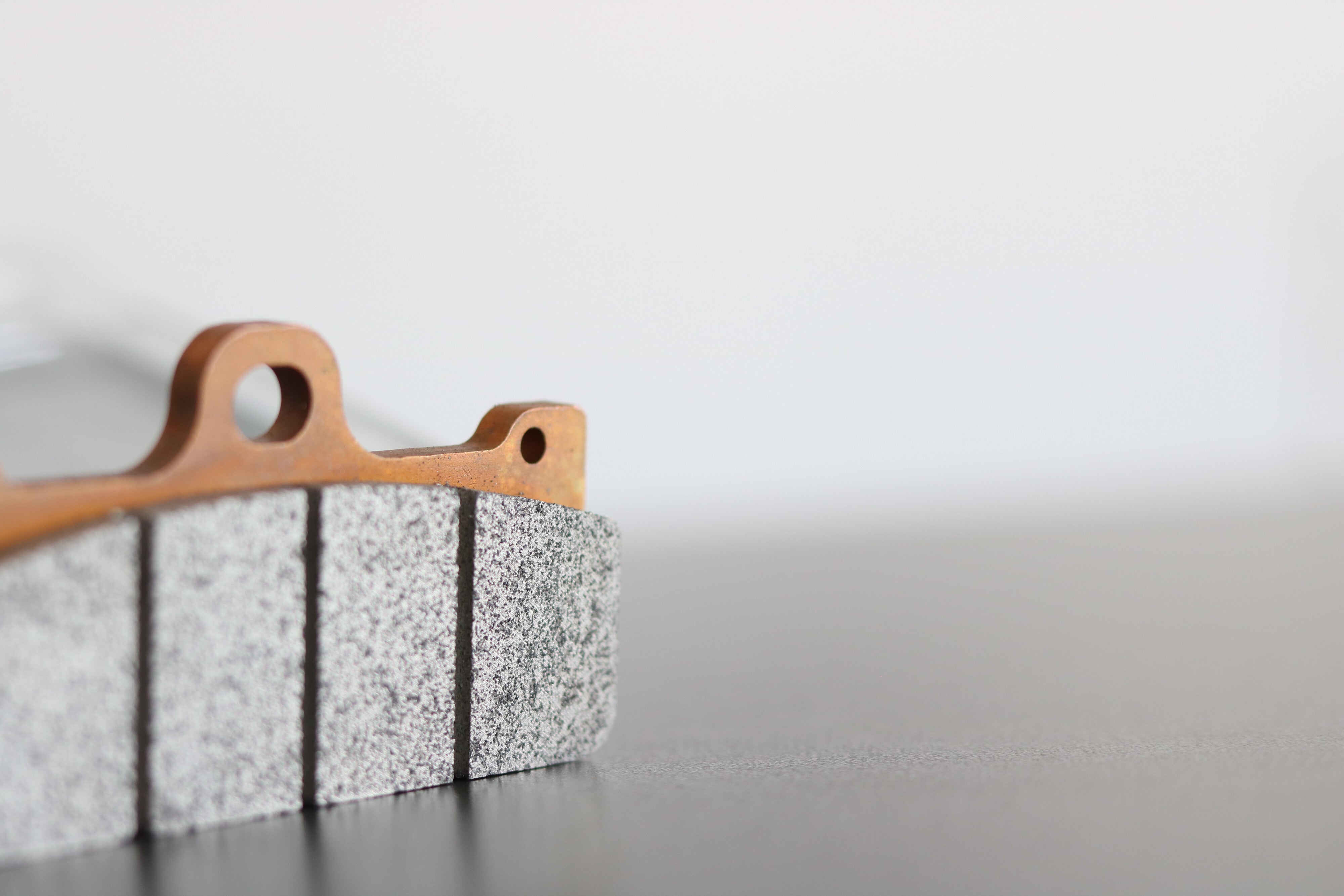 Pastiglie freno Brembo Z04 Racing - Pinze da corsa Brembo P4 32/36 CNC Monoblocco 107A48602 