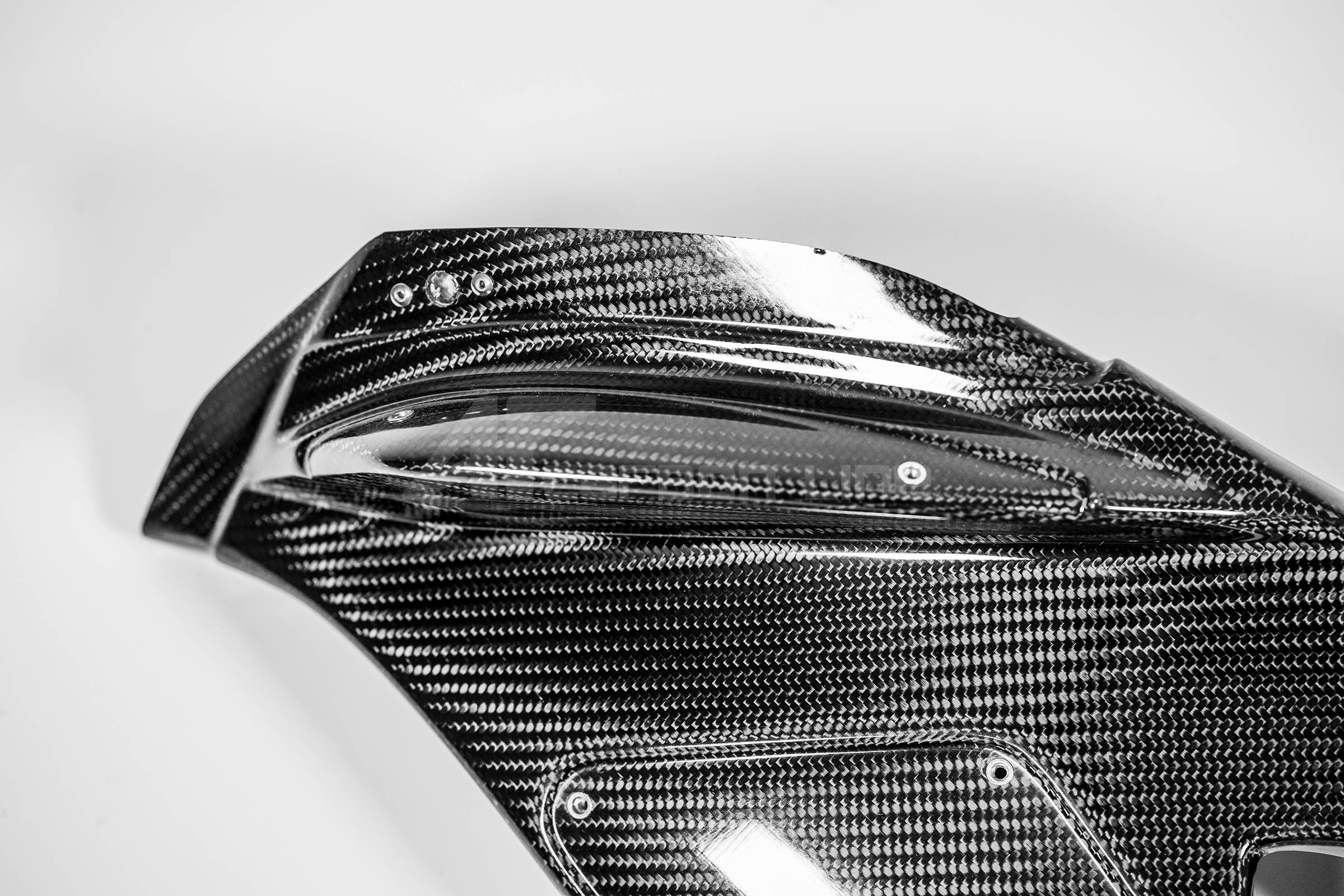 Pannello laterale sinistro 200g AP Carbon Line Honda CBR 1000 RR-R SC82 (20-23) 