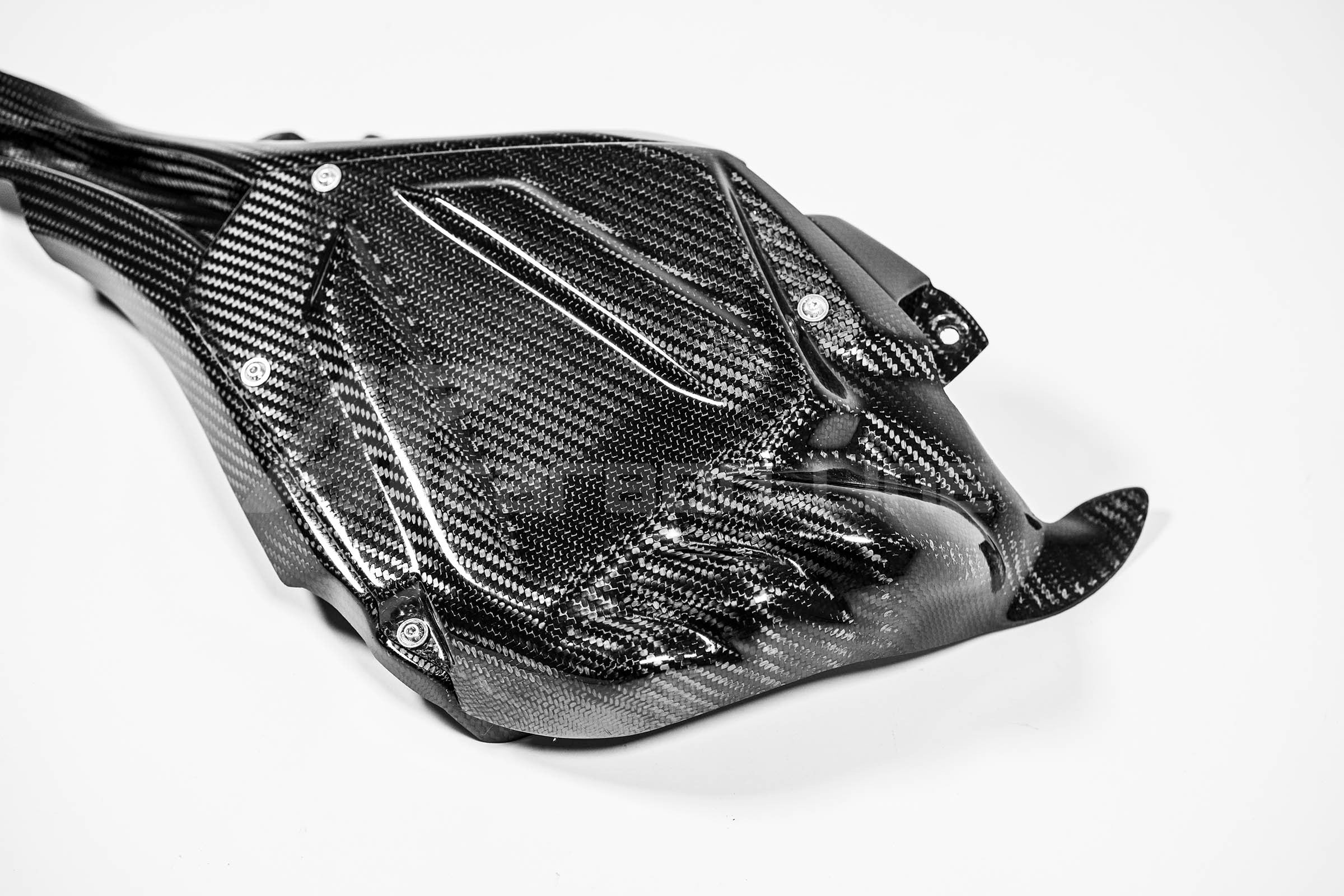 Copertura ECU incluso il canale di raffreddamento 200G AP Carbon Line Yamaha YZF-R1/M RN65 (20-25)