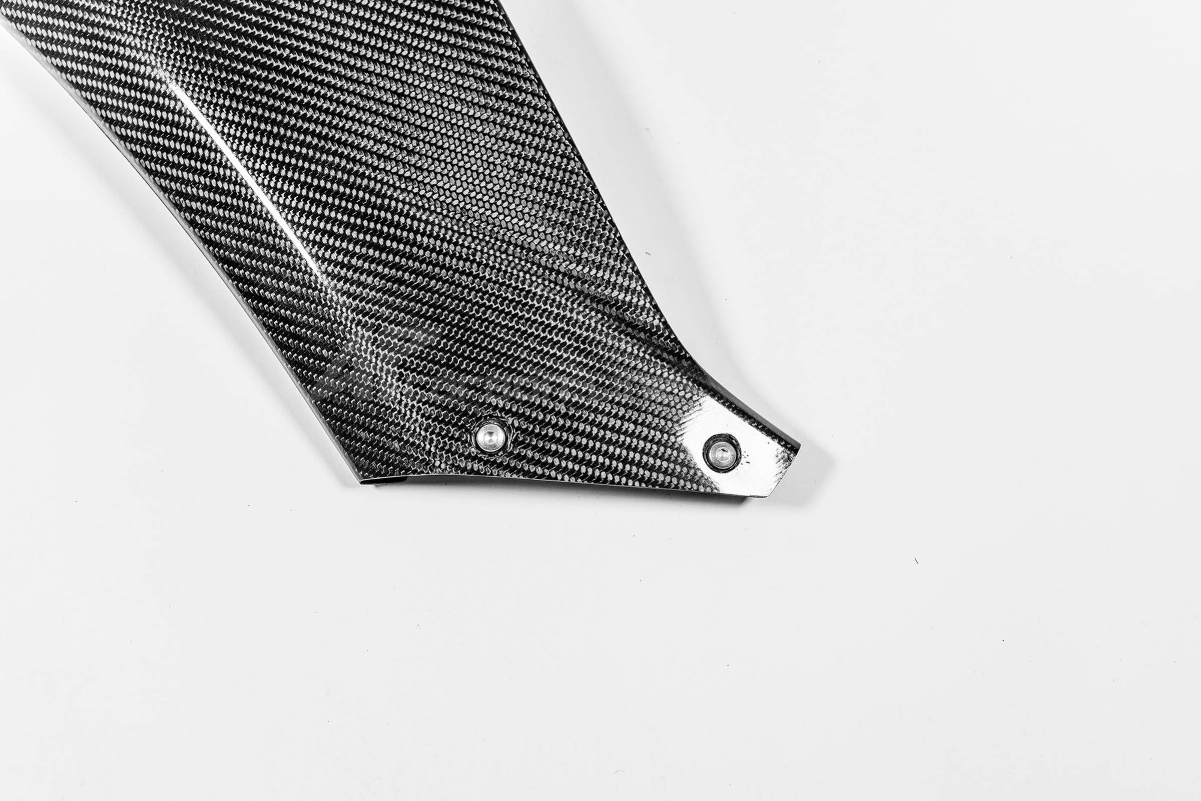 Copertina parte laterale Sinistra 200 g di carbonio AP Linea Yamaha YZF-R1/M RN65 (20-25)