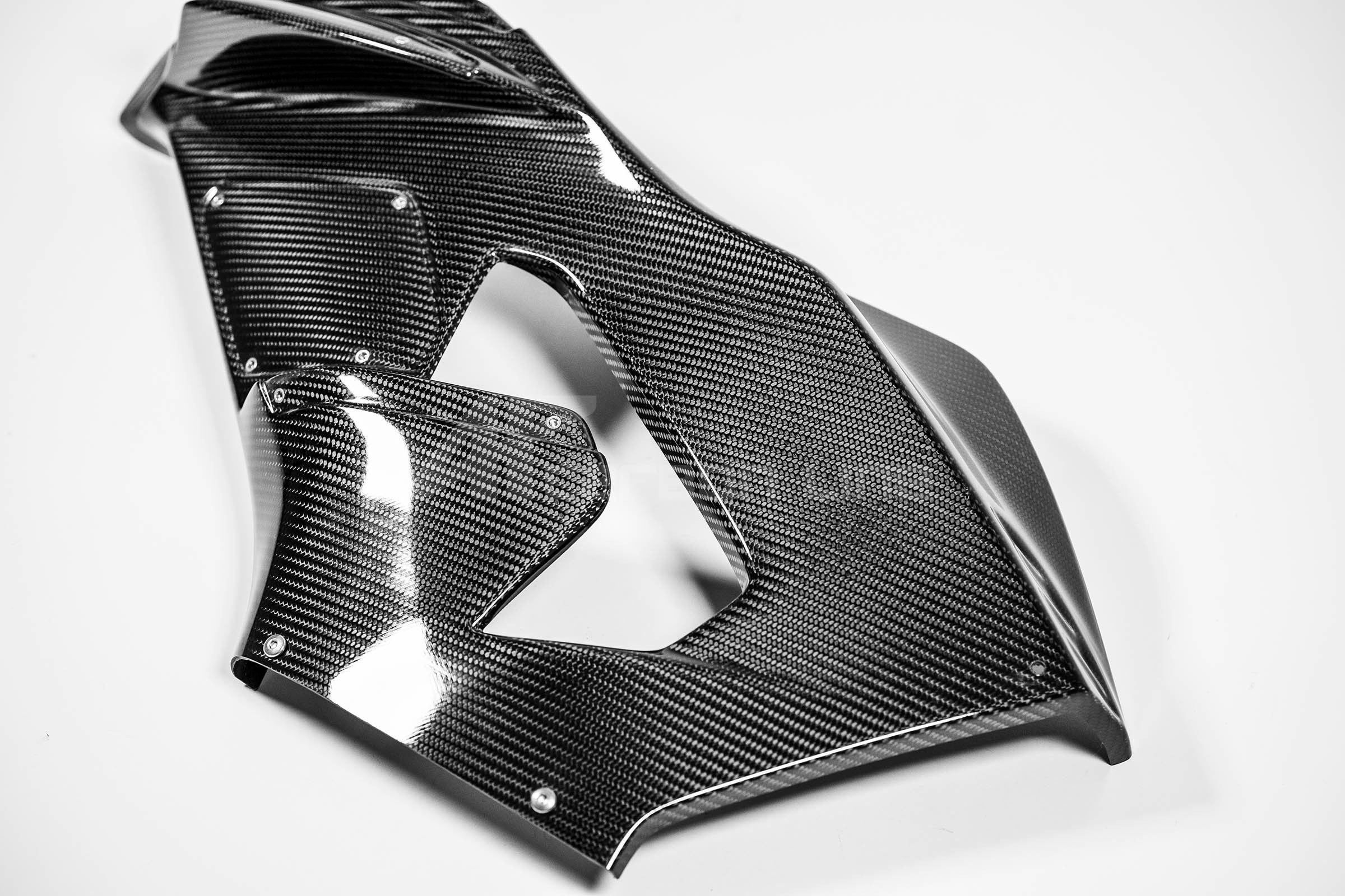 Pannello laterale sinistro 200g AP Carbon Line Honda CBR 1000 RR-R SC82 (20-23) 